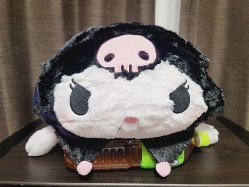 【新品タグ付き】クロミ つめちゃう超BIGクッション