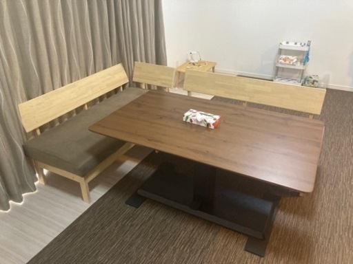 ダイニング　ソファ