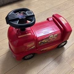 カーズ！トミカコース付きの乗り物