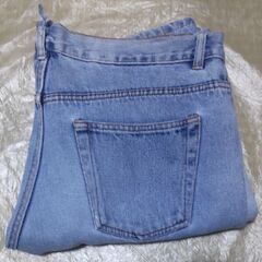 古着　ボロいジーンズ　リメイク向け？の画像