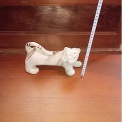 【値下げしました】虎の置物の画像