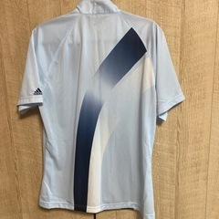 adidas ゴルフウェア　ジップアップシャツの画像