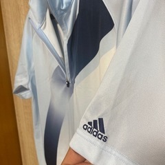 adidas ゴルフウェア　ジップアップシャツの画像