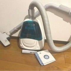 2010年製　東芝クリーナー　掃除機　VC-Y2K グリーン