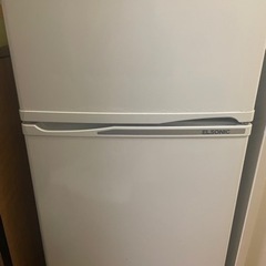 一人暮らし用サイズの冷蔵庫お譲りします。