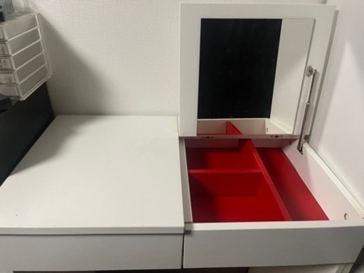 IKEAドレッサー.椅子