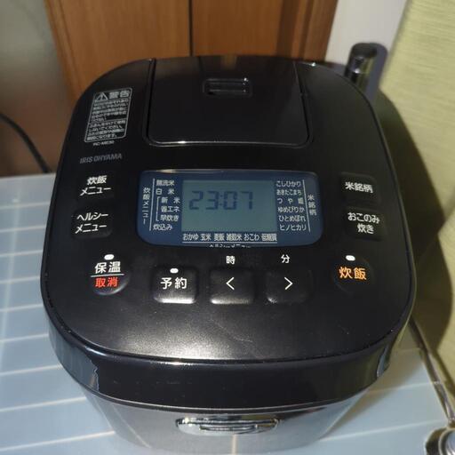 アイリスオーヤマ　炊飯器　2022年製