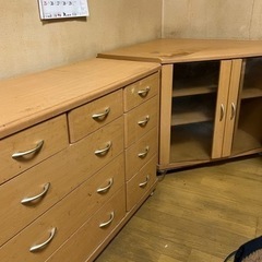 決まりました。コロコロつき3点キャビネット