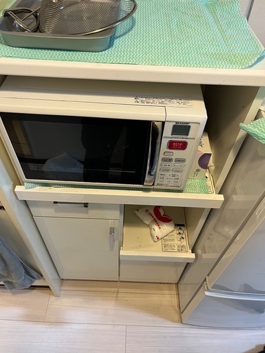 食器棚　収納