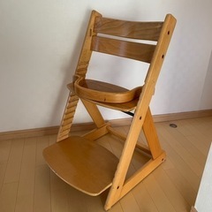 ハイチェア