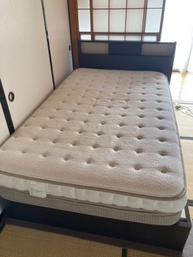 ニトリ　セミダブル