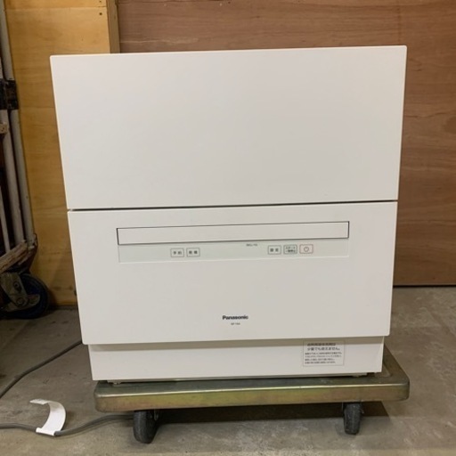 食洗機 Panasonic パナソニック 食器洗い乾燥機 NP-TA4-W 2021年製 5人用 食洗器　中古