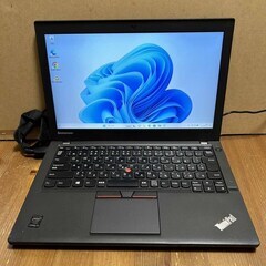 【訳アリ品】Windows11ノートパソコン（Lenovo　Th...