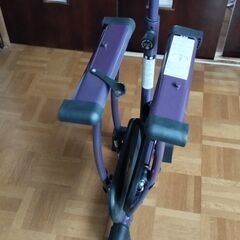 【値下げ】健康器具　ストレッチマシーンの画像