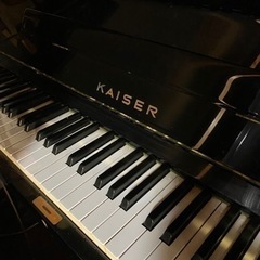 アップライトピアノ　カイザー製　KAISERの画像