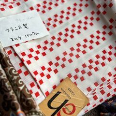 【商談中】シルク生地（フランス製、タイ製含む）５点　安く譲りますの画像