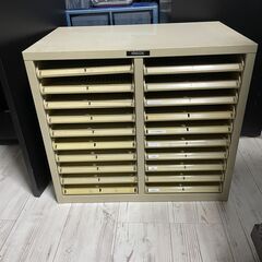 ◆キャンセルの為再投稿◆書類整理にどうぞ◆スチール引き出し（引き...