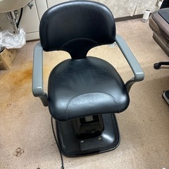 美容院用イス　乗降式　