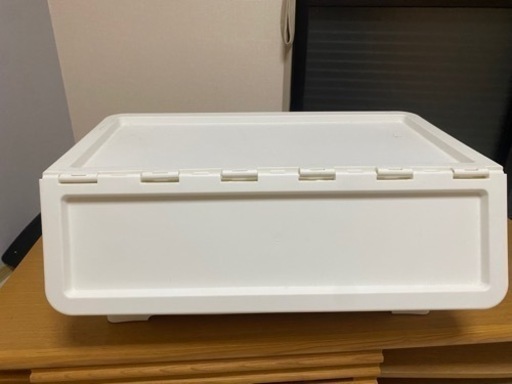 プラケース　４つ　現状渡し使用感あり