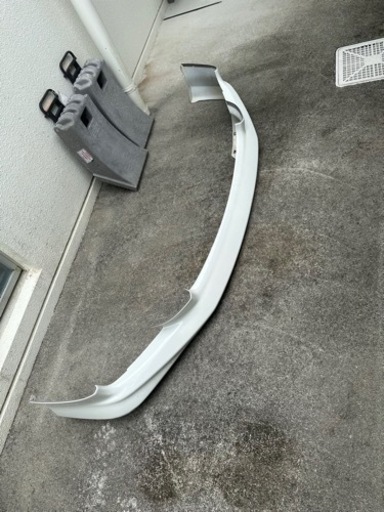 200系前期　クラウン　モデリスタ？