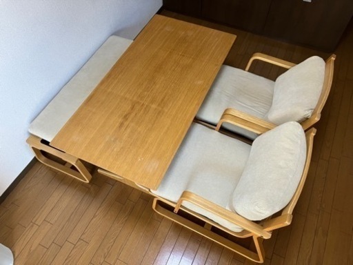 無印良品 リビングでもダイニングでも使えるテーブル・チェアセット