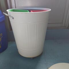 【お取引先決定】IKEAダストボックスの画像