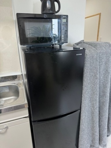 一年サロン使用 美品 冷蔵庫\u0026電子レンジ