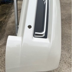 ランクル200 後期モデリスタバンパーの画像