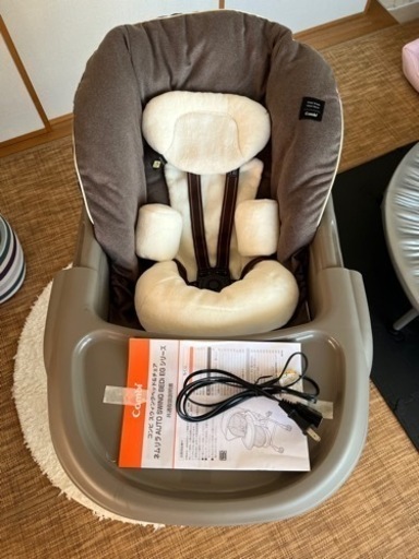 コンビ　スウィングベット&チェア　ネムリラ　AUTO SWING BEDi EGシリーズ