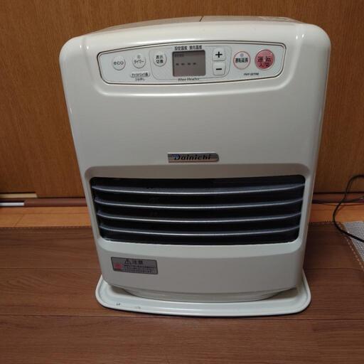 【取引先決定しました】石油ファンヒーター＋灯油ポリタンク４個セットケース付き