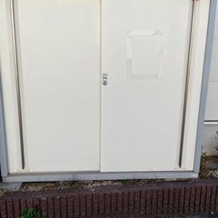 イナバ　物置