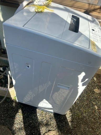 アイリスオーヤマ 洗濯機 IAW-T504  2022年製　