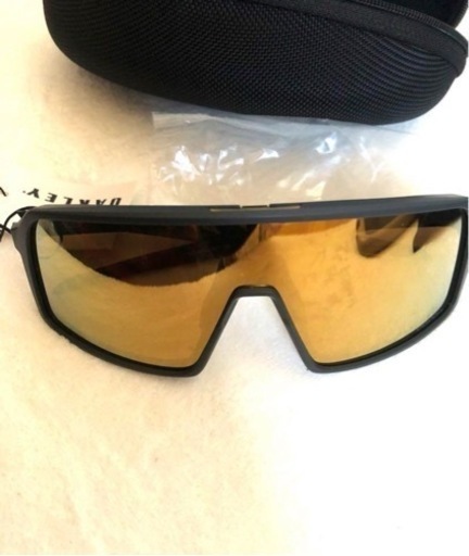 オークリー　サングラス　MATTE CARBON 37 イエロー