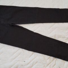 150サイズ　チノパン　西松屋