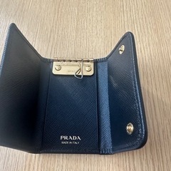 PRADAキーケース美品の画像