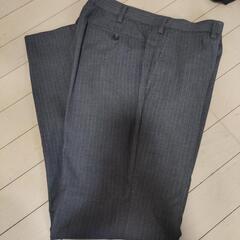 スラックス