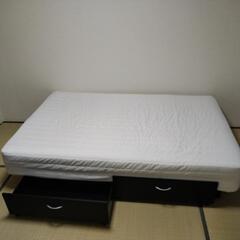 【最終値下げ】セミダブルベッド（必要であれば付属物付きで）