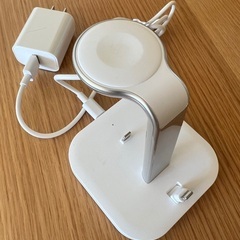 3in1 充電スタンド/充電器の画像