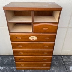 タンス。お渡しする際はすべての引き出しが揃った状態です(説明欄参照)の画像