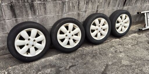 ラパン　DBA-HE22S　ホイールとタイヤ　4個セット