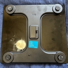 【美品⠀】体組成計 乗るだけの画像