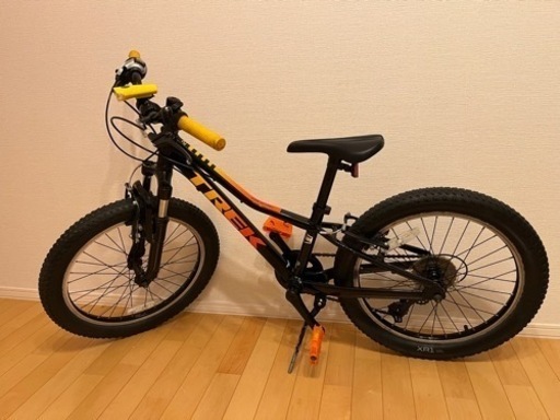 TREK Precaliber 20 7-speed 20インチ　キッズ　ジュニア　スポーツ自転車