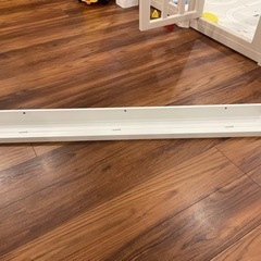 IKEA MOSSLANDA モッスランダ　アート用飾り棚