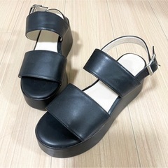 サンダル24.5新品の画像