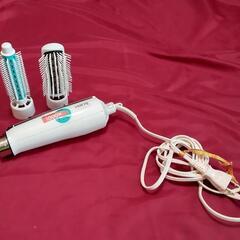 ☆くるくるドライヤーお譲りさせていただきます。♪綺麗ですよ♪☆