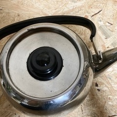 ステンレス 2L ケトル やかんの画像