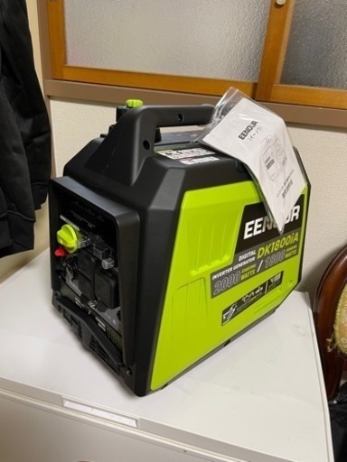 (新品)EENOUR インバーター発電機 DK1800iA 定格出力1.8kVA 正弦波 防音型 デジタルメーター 軽量 高出力 静音