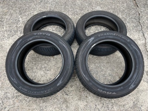 お話中！まだまだ使える セレナ用 タイヤ 195/60R16 4本