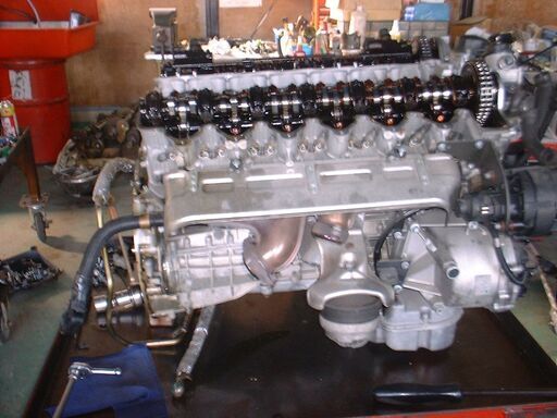 Mベンツー230SL-V12リビルトエンジン制作販売