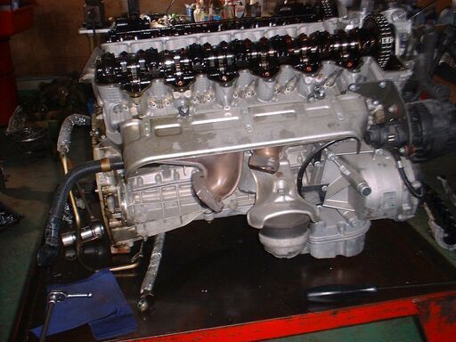 Mベンツー230SL-V12リビルトエンジン制作販売